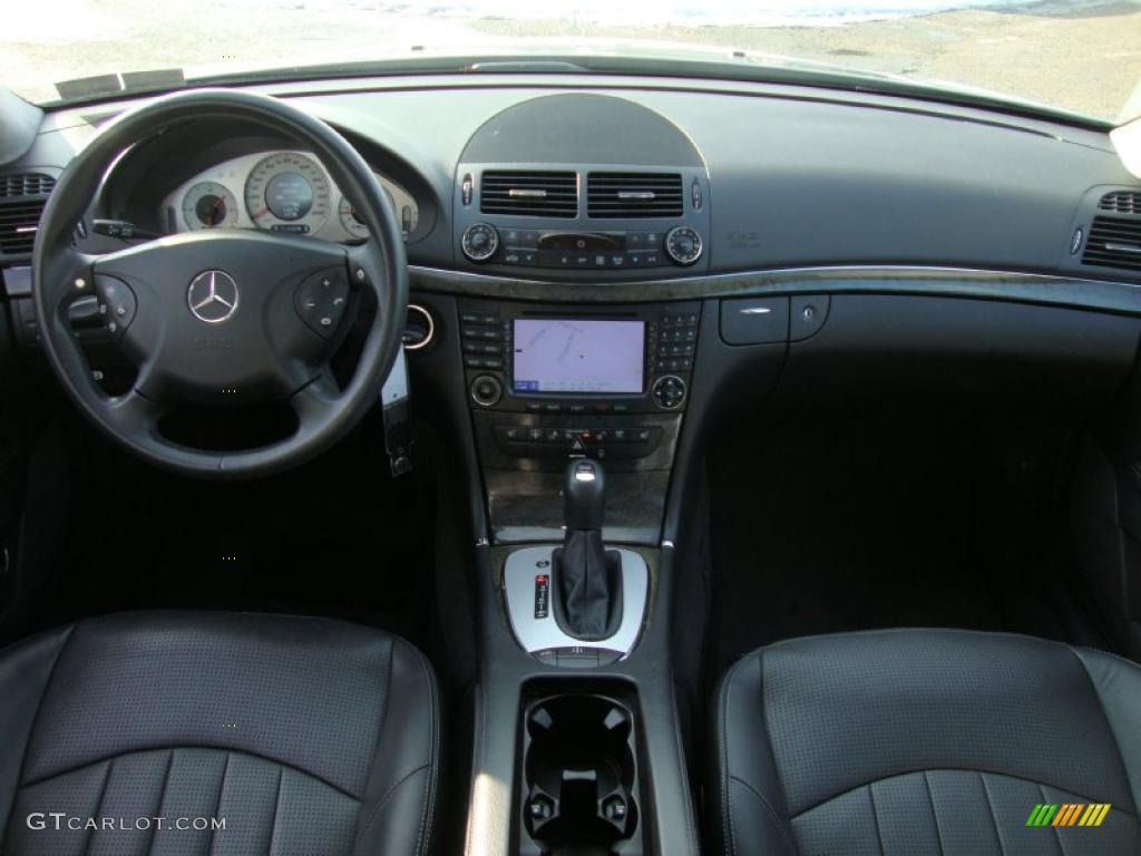 2005 Mercedes-Benz E 55 AMG Sedan Charcoal Dashboard Photo #42183540