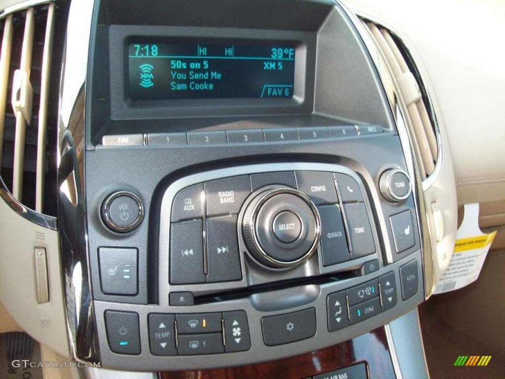 2011 Buick LaCrosse CXL Controls Photo #42184156