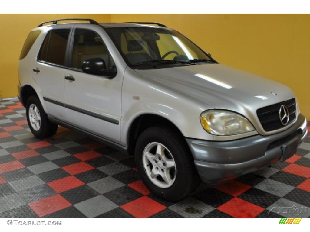 1998 ML 320 4Matic - Brilliant Silver Metallic / Grey photo #1