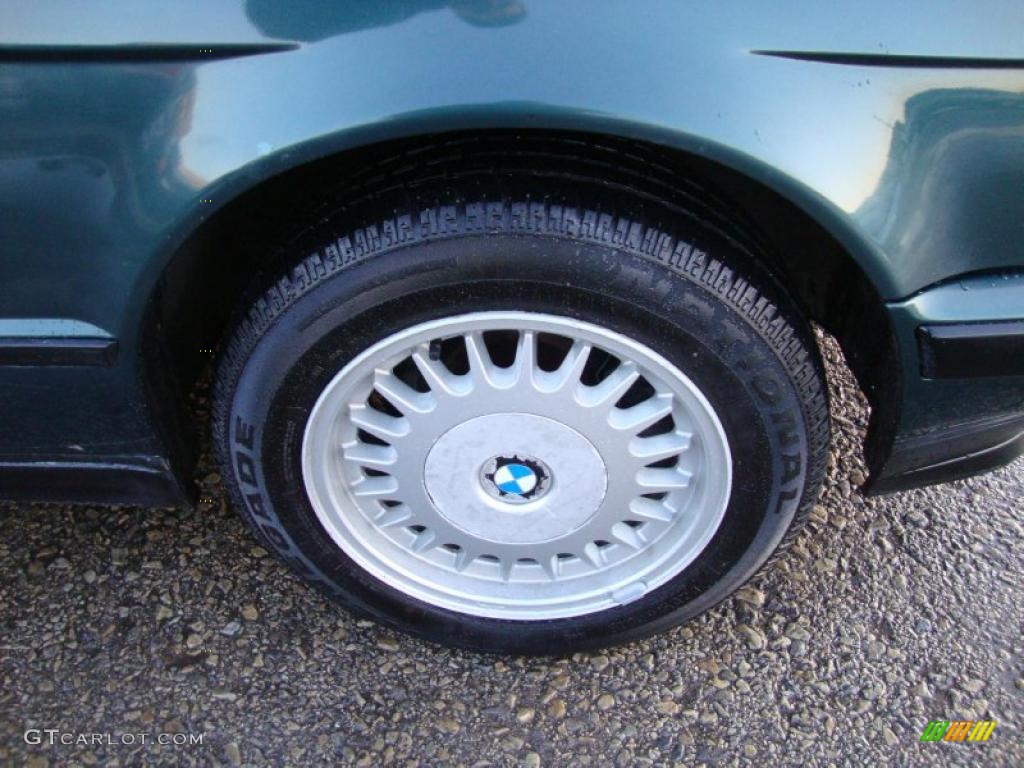 1993 BMW 5 Series 525i Sedan Wheel Photo #42186568