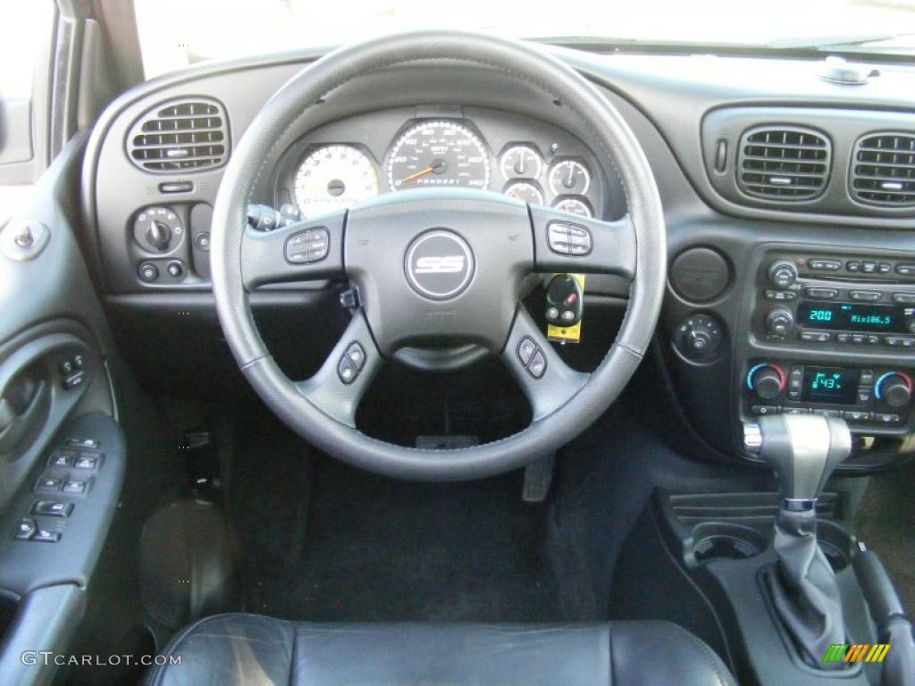 2008 Chevrolet TrailBlazer SS 4x4 Ebony Steering Wheel Photo #42187365