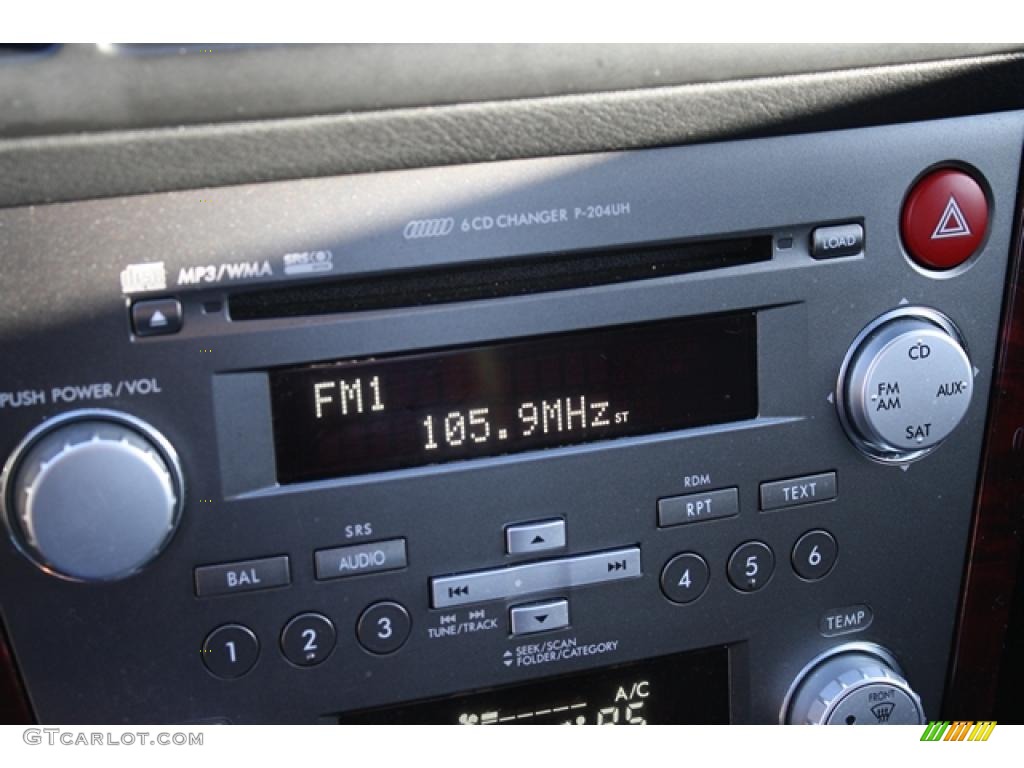 2007 Subaru Legacy 2.5i Limited Sedan Controls Photo #42195411