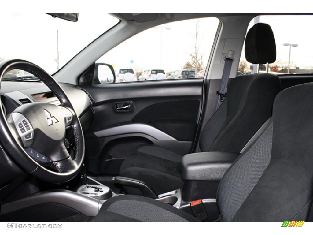 Black Interior 2009 Mitsubishi Outlander ES 4WD Photo #42195787