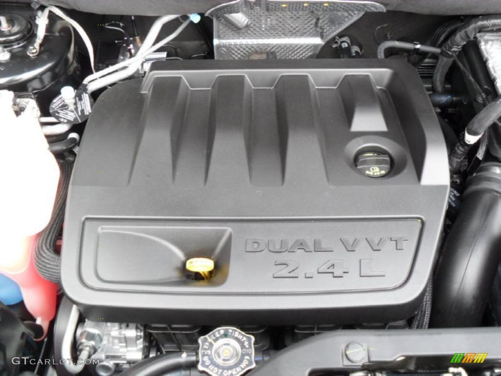 2011 Jeep Patriot Latitude 2.4 Liter DOHC 16-Valve VVT 4 Cylinder Engine Photo #42196847