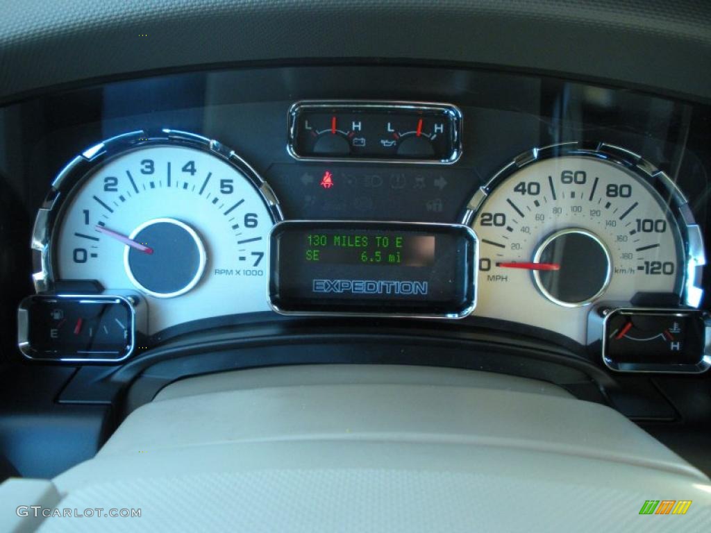 2011 Ford Expedition XLT Gauges Photo #42197595