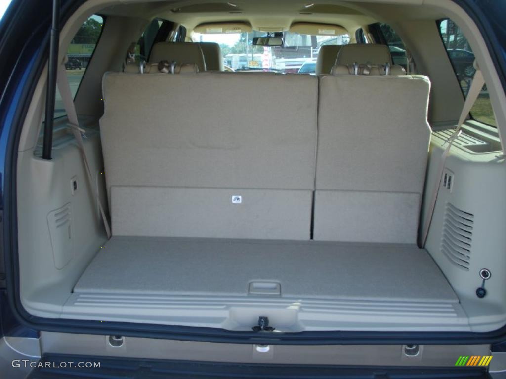 2011 Ford Expedition XLT Trunk Photo #42197627