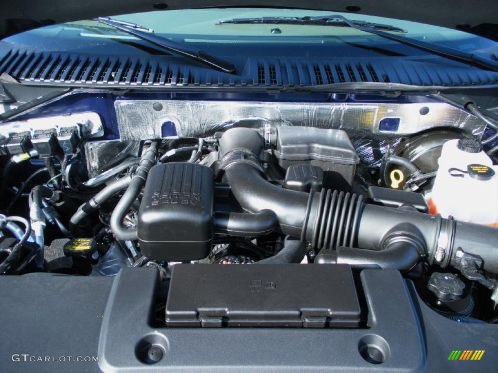 2011 Ford Expedition XLT 5.4 Liter SOHC 24-Valve Flex-Fuel V8 Engine Photo #42197643