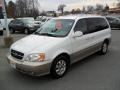 2005 Clear White Kia Sedona EX  photo #1