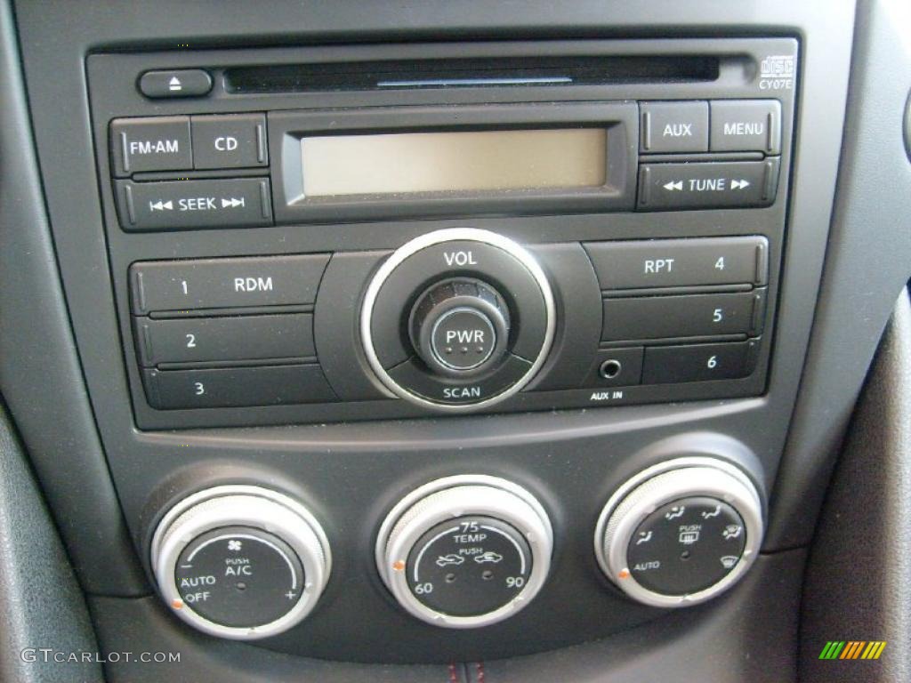 2010 Nissan 370Z NISMO Coupe Controls Photo #42199471