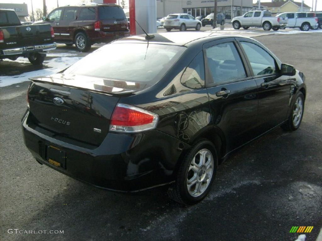 2008 Focus SES Sedan - Black / Charcoal Black photo #9