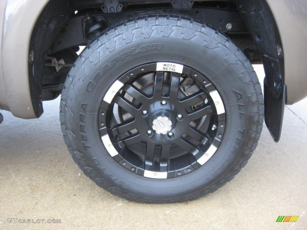 2009 Toyota Tundra SR5 CrewMax 4x4 Custom Wheels Photos