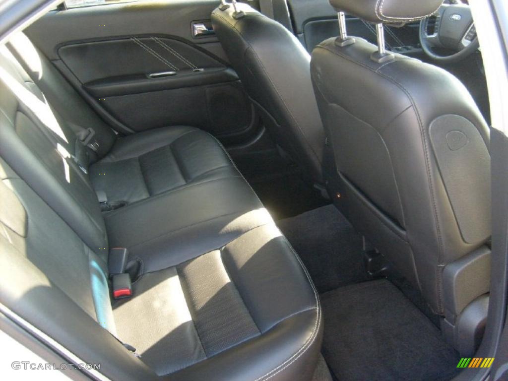 2010 Fusion Sport AWD - Brilliant Silver Metallic / Charcoal Black/Sport Black photo #5