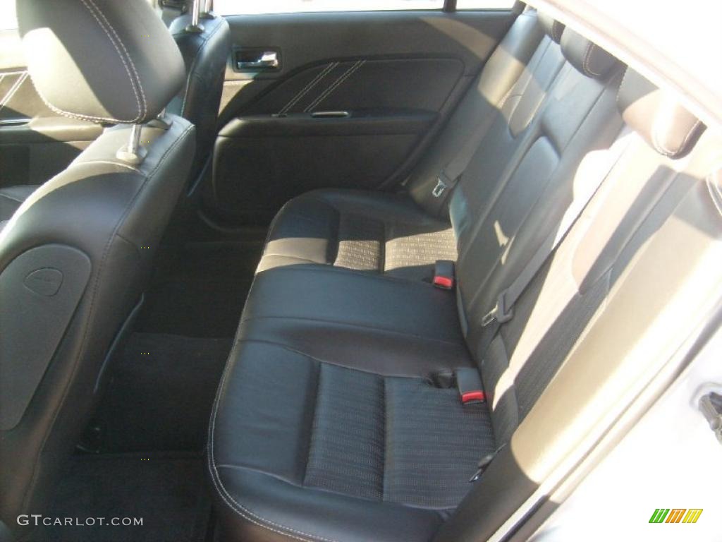 2010 Fusion Sport AWD - Brilliant Silver Metallic / Charcoal Black/Sport Black photo #16