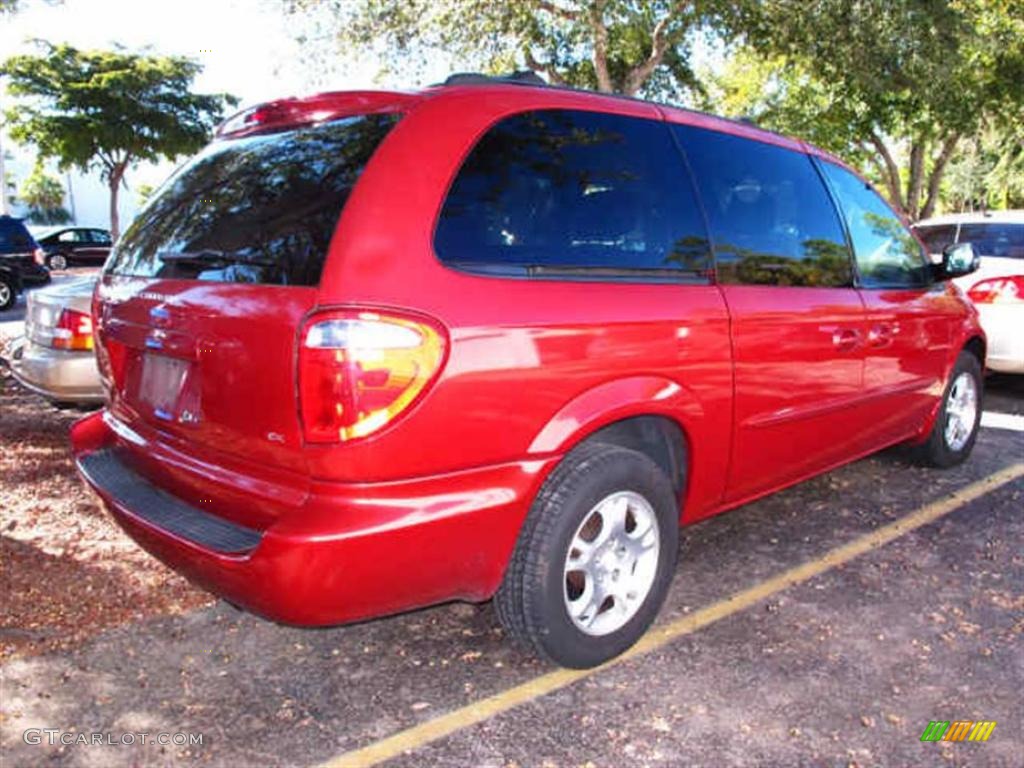 2003 Grand Caravan EX - Inferno Red Tinted Pearl / Gray photo #3