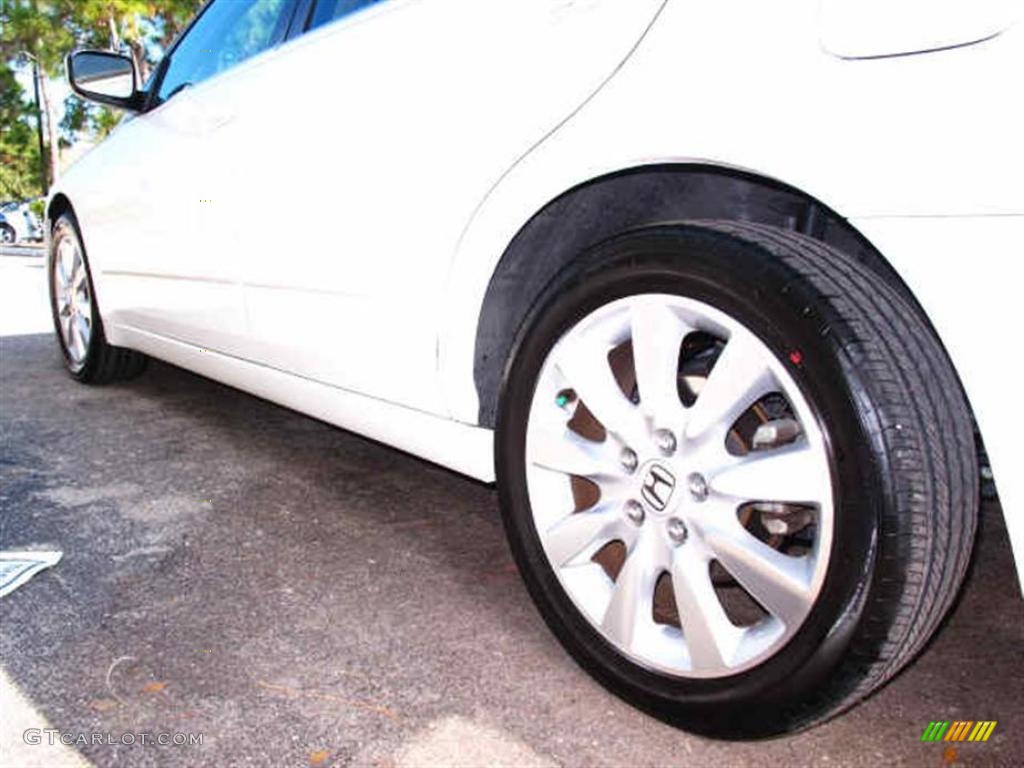 2007 Accord EX-L V6 Sedan - Taffeta White / Ivory photo #5