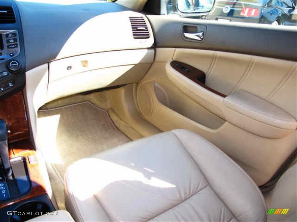 2007 Accord EX-L V6 Sedan - Taffeta White / Ivory photo #13