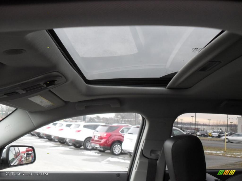 2011 Chevrolet Equinox LTZ Sunroof Photo #42204103