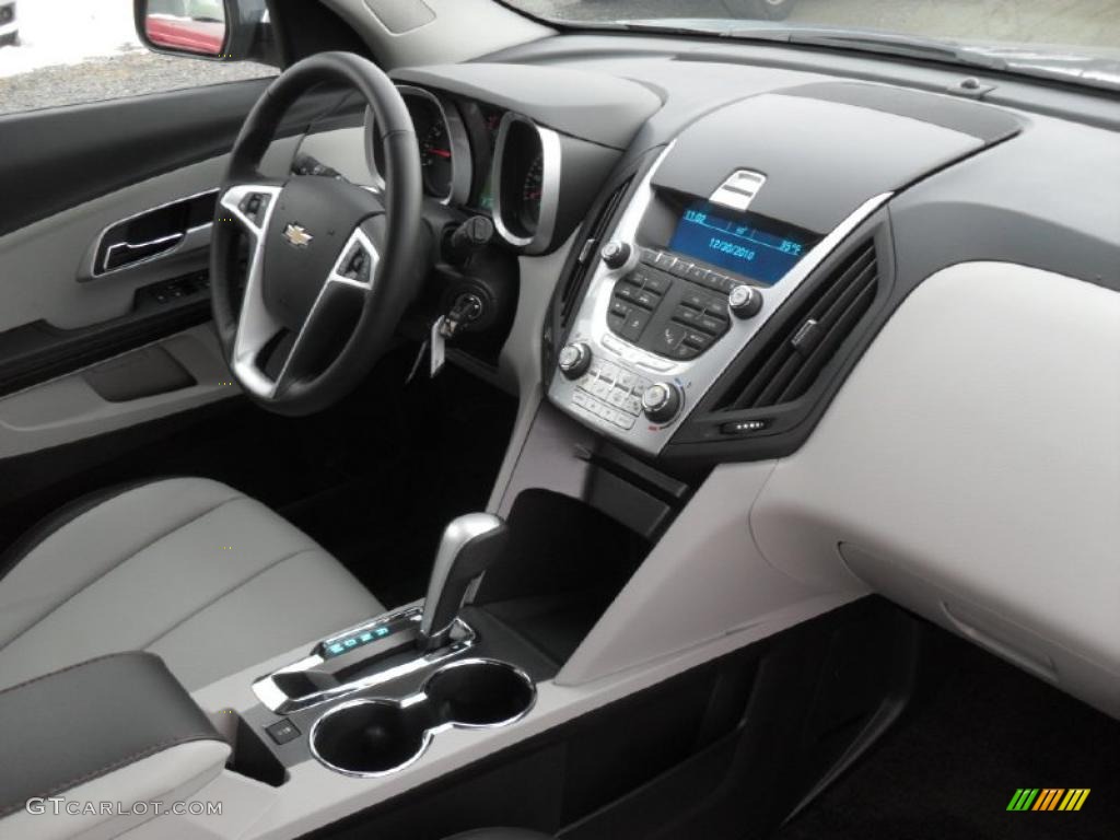 2011 Chevrolet Equinox LT Light Titanium/Jet Black Dashboard Photo #42205439