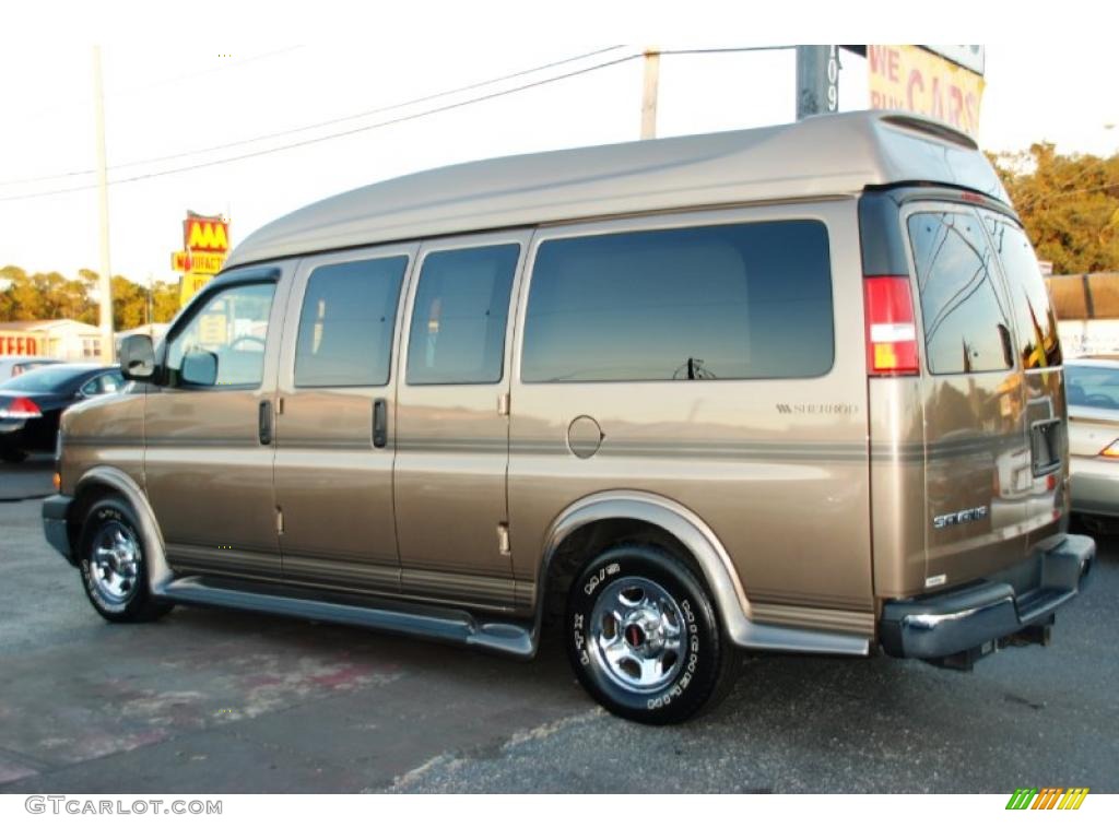 2003 Savana Van 1500 Passenger Conversion - Sandalwood Metallic / Neutral photo #11