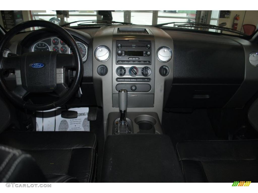 2005 F150 FX4 SuperCrew 4x4 - Black / Black photo #12
