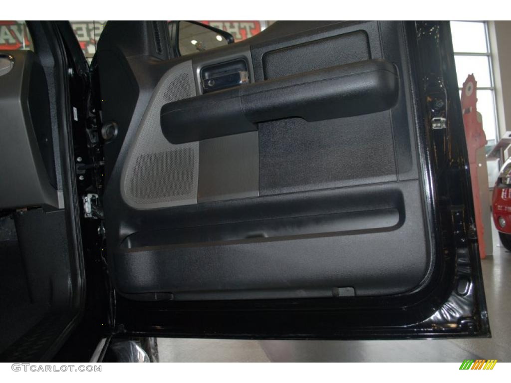 2005 F150 FX4 SuperCrew 4x4 - Black / Black photo #47