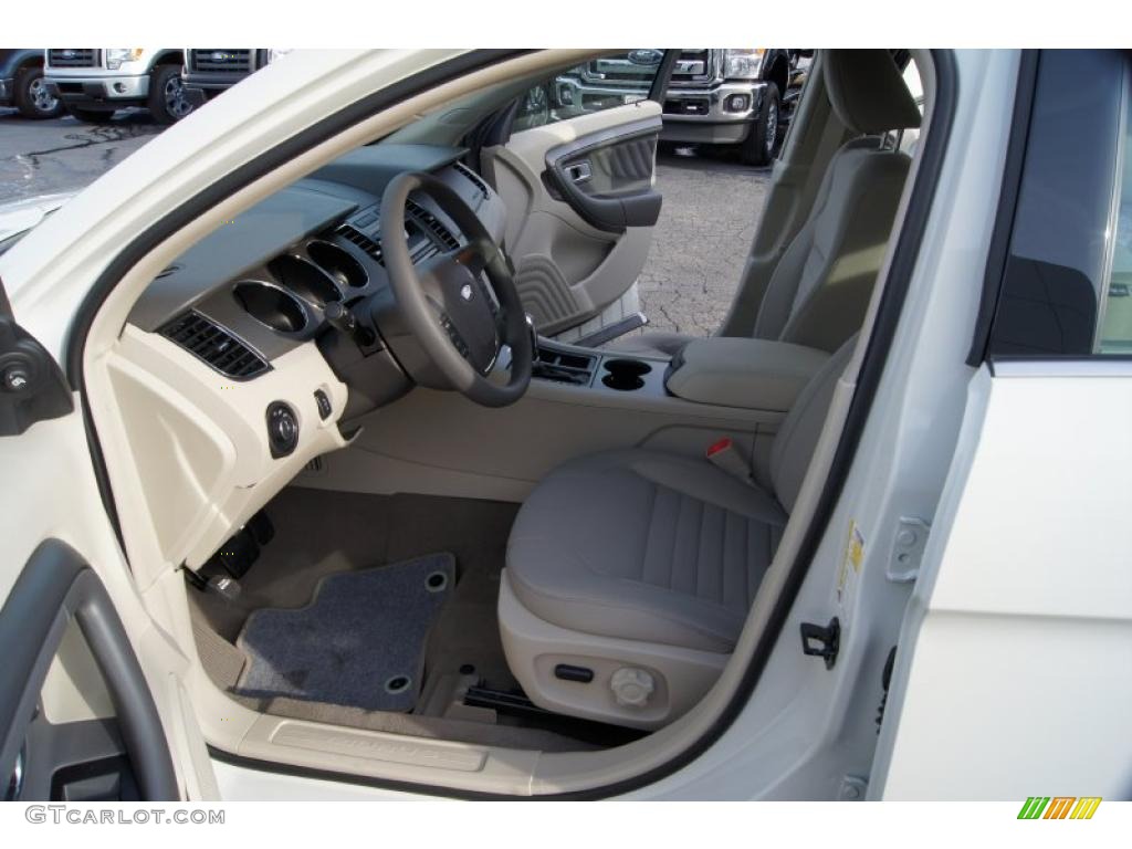 Light Stone Interior 2011 Ford Taurus SE Photo #42211903