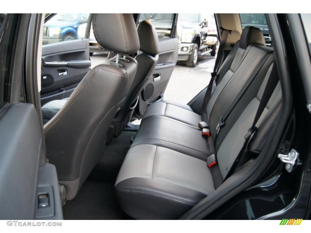 Dark Slate Gray Interior 2010 Jeep Grand Cherokee Laredo 4x4 Photo #42213011