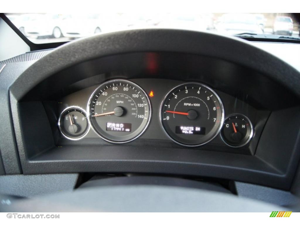 2010 Jeep Grand Cherokee Laredo 4x4 Gauges Photo #42213339