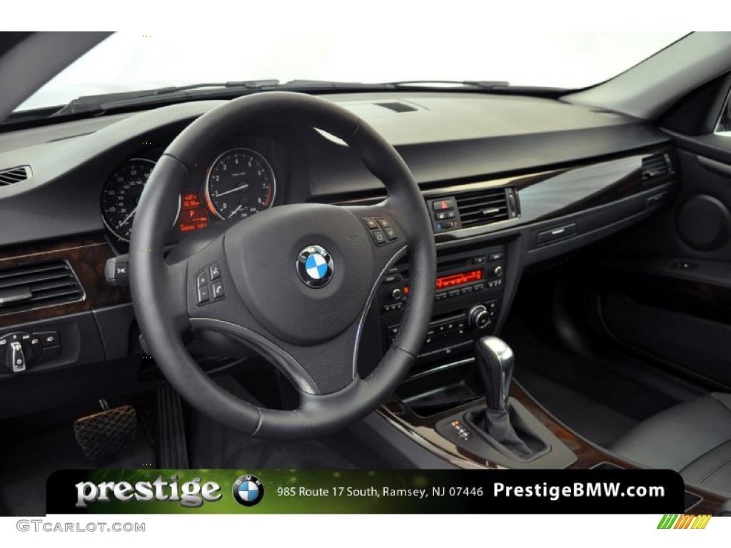 2011 3 Series 328i xDrive Coupe - Jet Black / Black photo #15