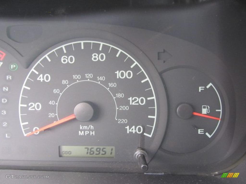 2002 Elantra GLS Sedan - Chianti Red / Beige photo #15
