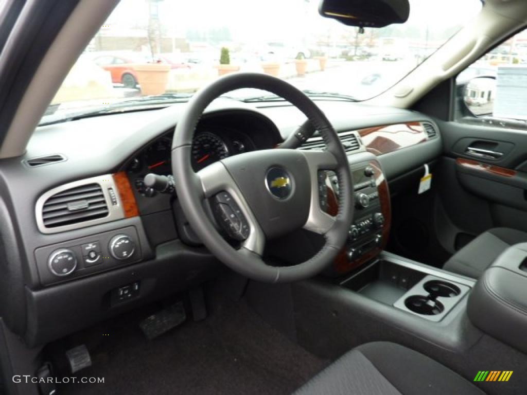 Ebony Interior 2011 Chevrolet Avalanche LS 4x4 Photo #42218612