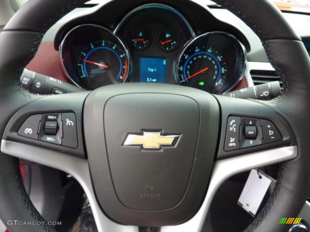 2011 Chevrolet Cruze LT/RS Controls Photo #42220580