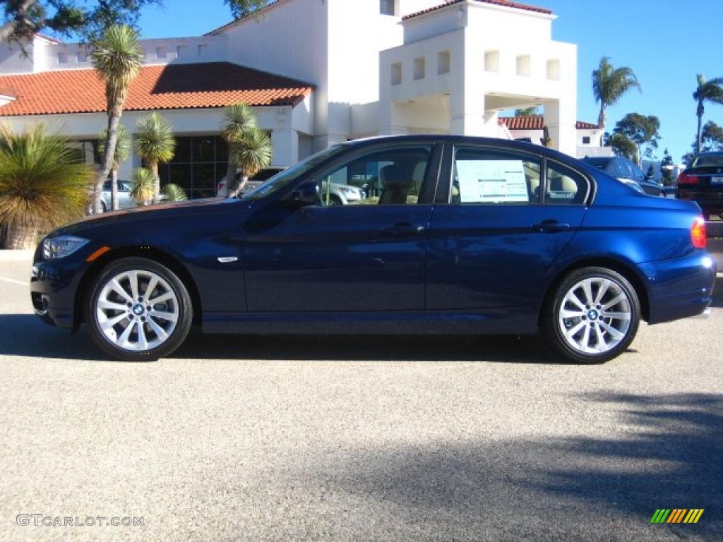 2011 3 Series 328i Sedan - Deep Sea Blue Metallic / Beige photo #2
