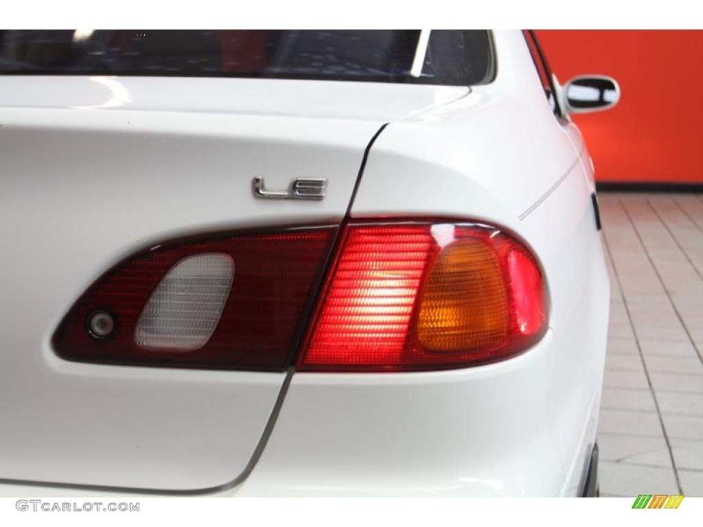 1998 Toyota Corolla LE Marks and Logos Photo #42223544