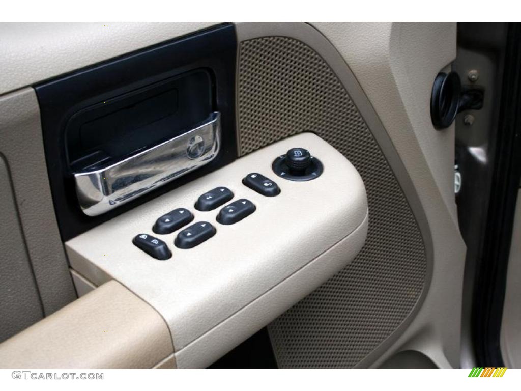 2005 F150 XLT SuperCab 4x4 - Arizona Beige Metallic / Tan photo #33