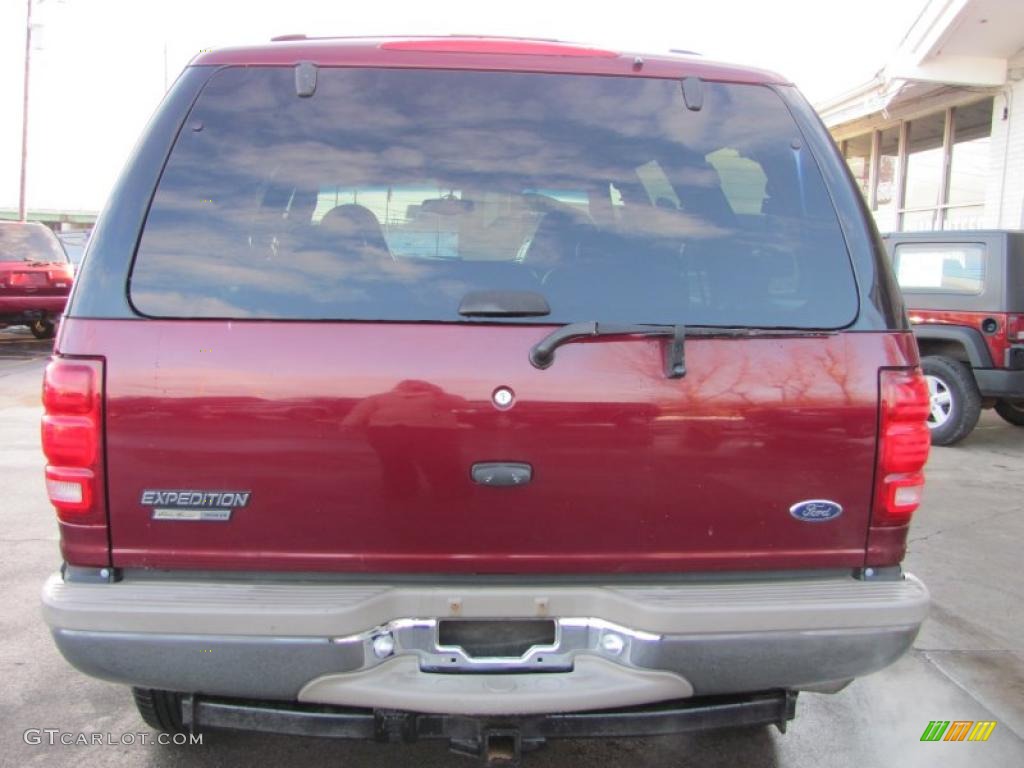2001 Expedition Eddie Bauer 4x4 - Dark Toreador Red Metallic / Medium Parchment photo #12