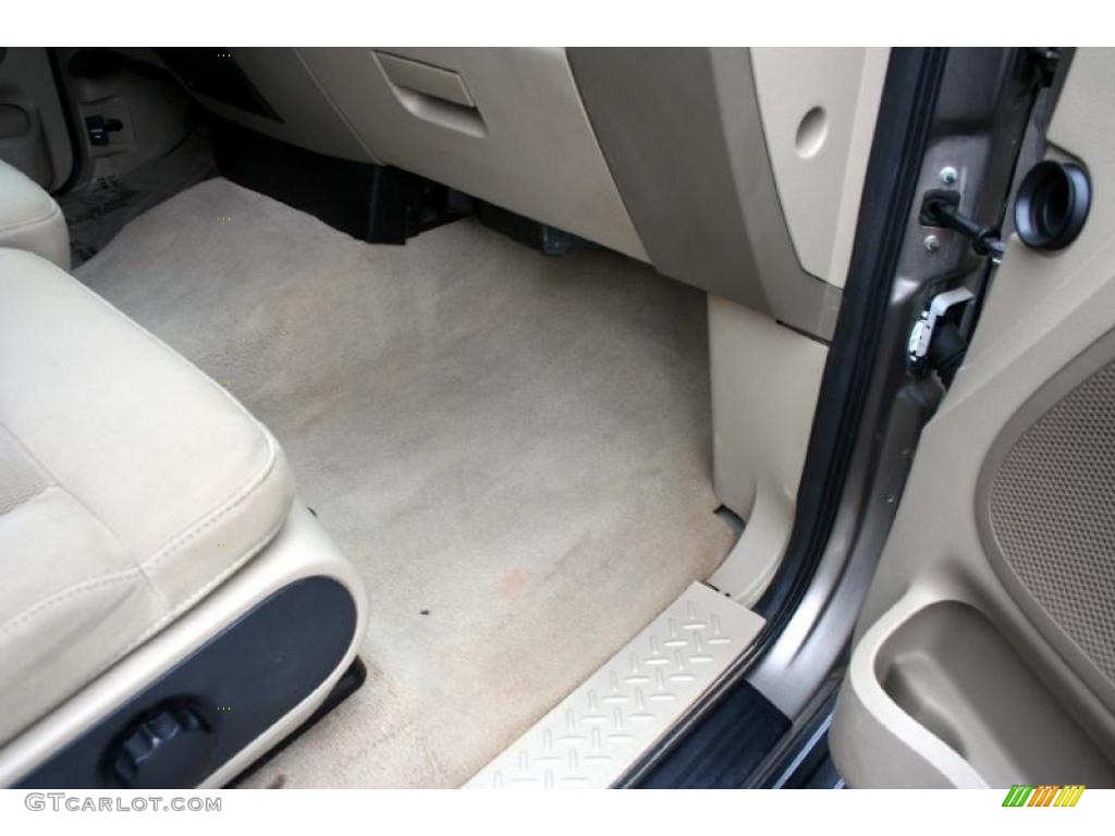 2005 F150 XLT SuperCab 4x4 - Arizona Beige Metallic / Tan photo #36