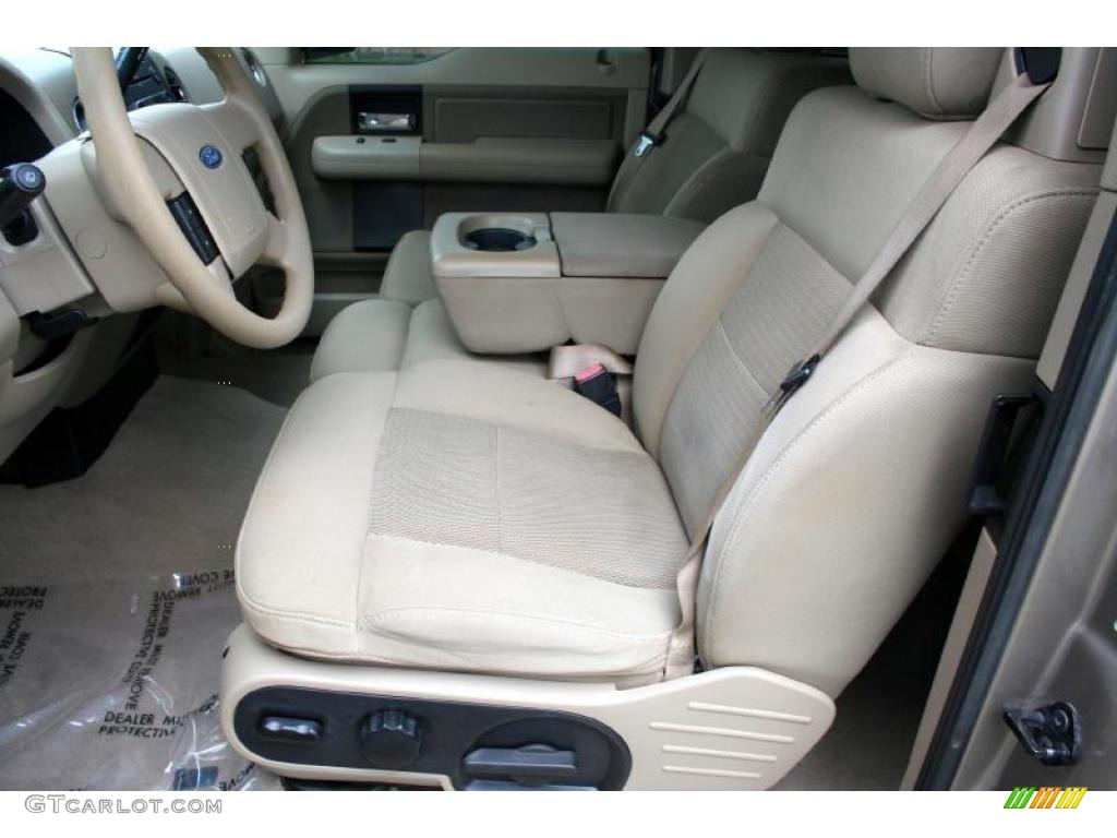 2005 F150 XLT SuperCab 4x4 - Arizona Beige Metallic / Tan photo #41