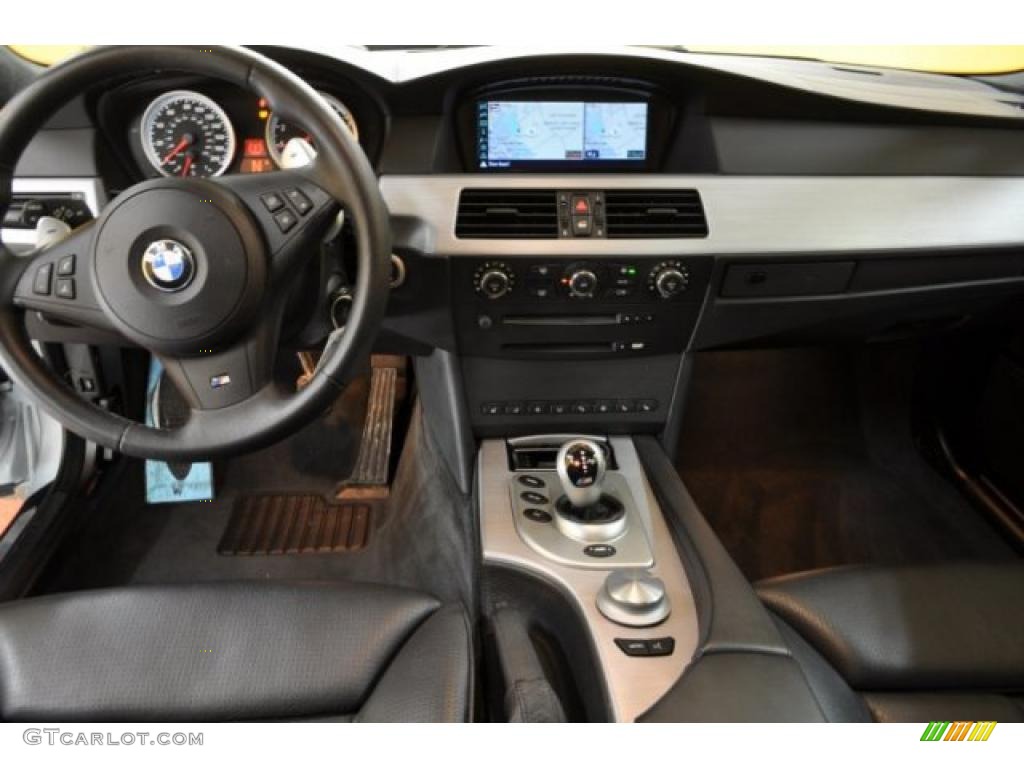 2007 BMW M5 Sedan Black Dashboard Photo #42231309
