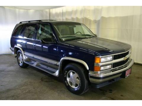 1999 Chevrolet Tahoe LS 4x4 Data, Info and Specs