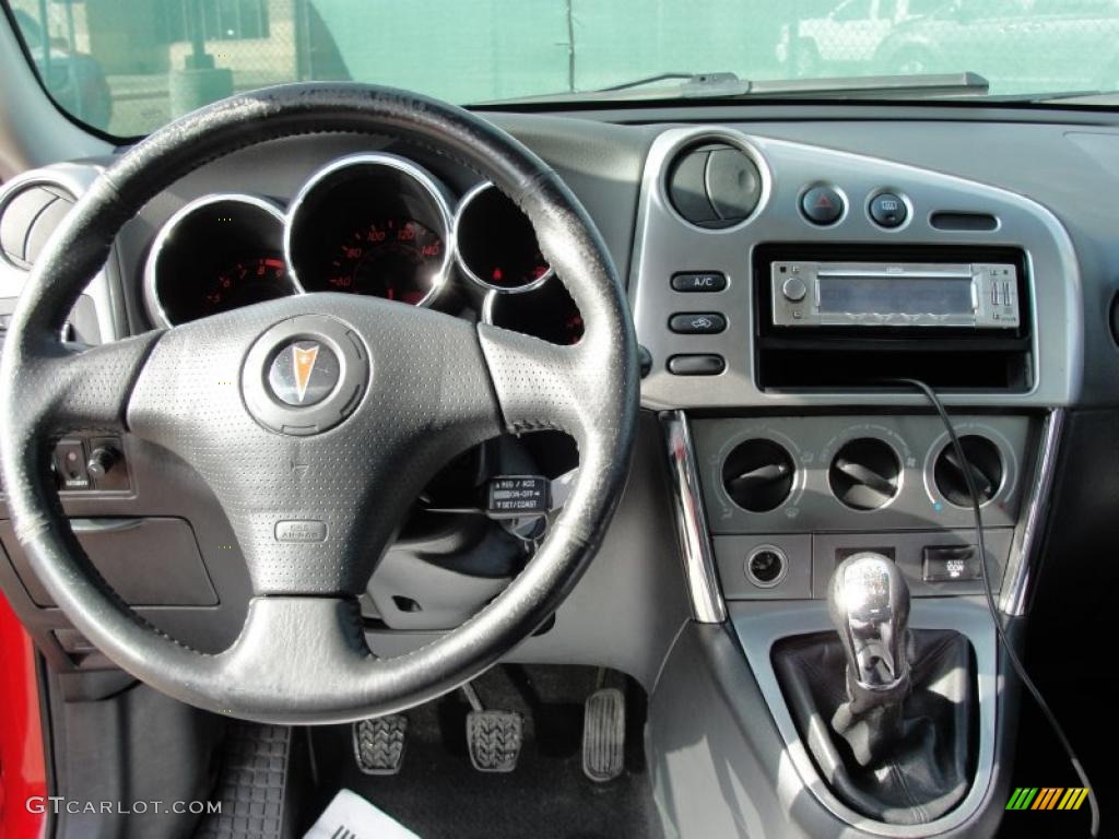 2003 Pontiac Vibe GT Dashboard Photos