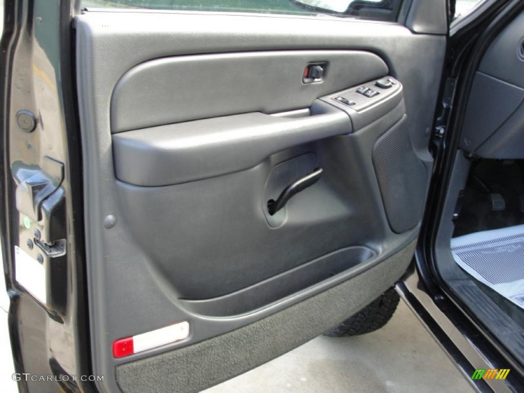 2005 Silverado 1500 Z71 Extended Cab 4x4 - Dark Gray Metallic / Medium Gray photo #31