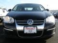 Black - Jetta SE Sedan Photo No. 2
