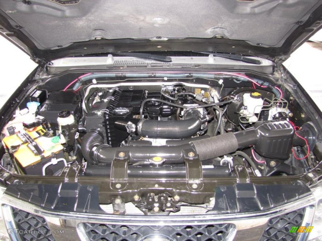 2006 Nissan Frontier XE King Cab Engine Photos
