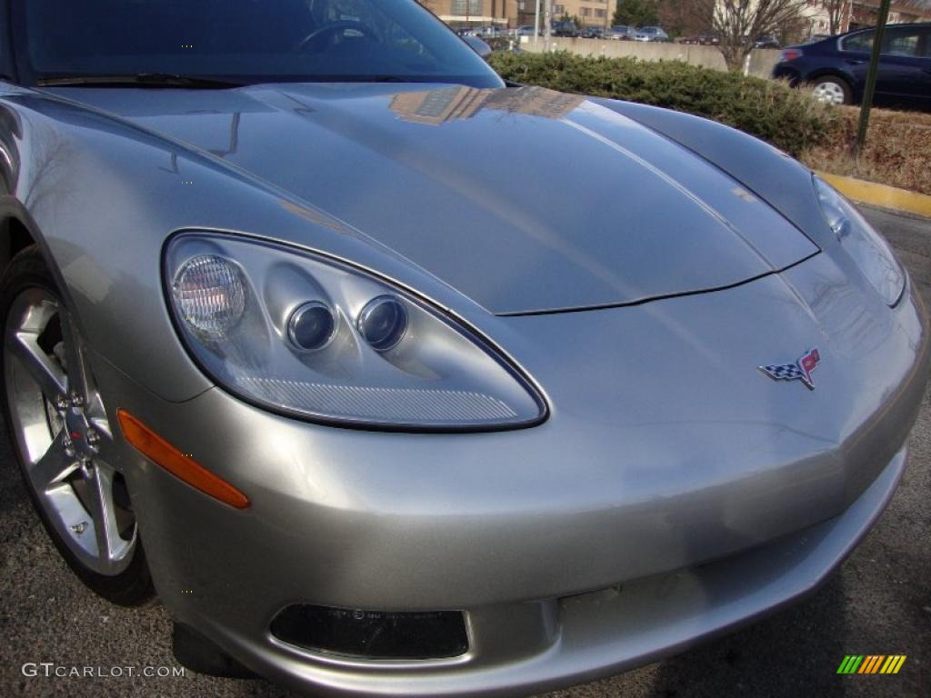 2005 Corvette Coupe - Machine Silver / Ebony photo #10
