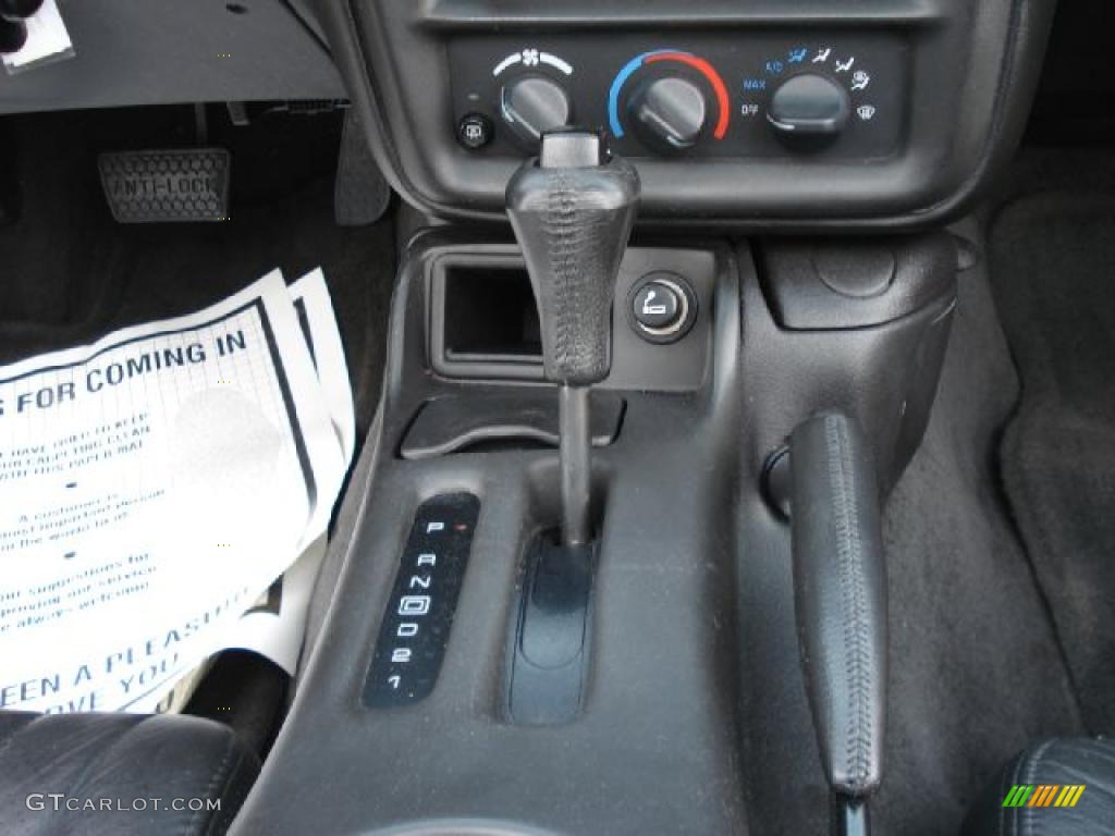 2001 Chevrolet Camaro Coupe 4 Speed Automatic Transmission Photo #42245182