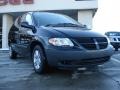 Brilliant Black 2007 Dodge Caravan SE