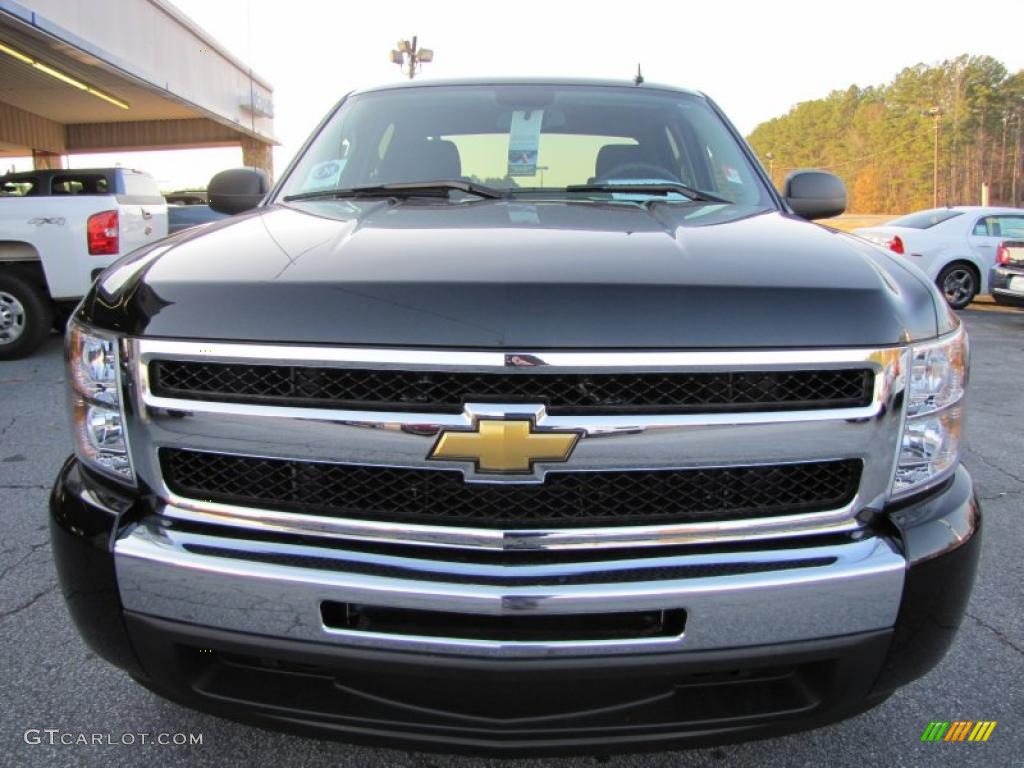 2011 Silverado 1500 LS Crew Cab - Black / Dark Titanium photo #2