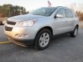 2009 Silver Ice Metallic Chevrolet Traverse LT  photo #3