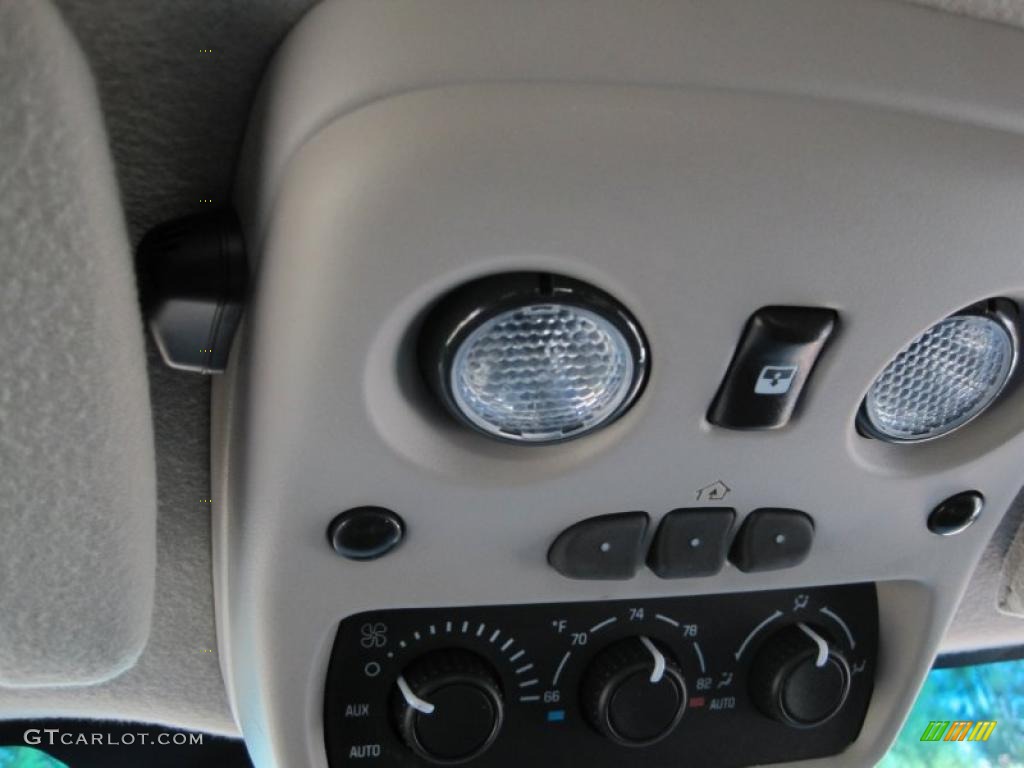 2006 Tahoe LT 4x4 - Silver Birch Metallic / Tan/Neutral photo #9